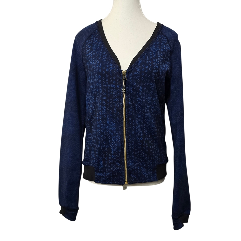Lululemon Blue Floral Zip Up Run Relaxed Fit Jacket Sz 4 Lightweight Activewear
